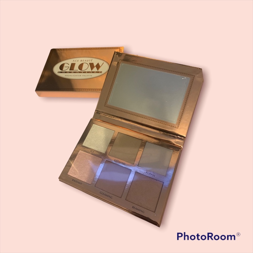 Ace beauty highlighter palette